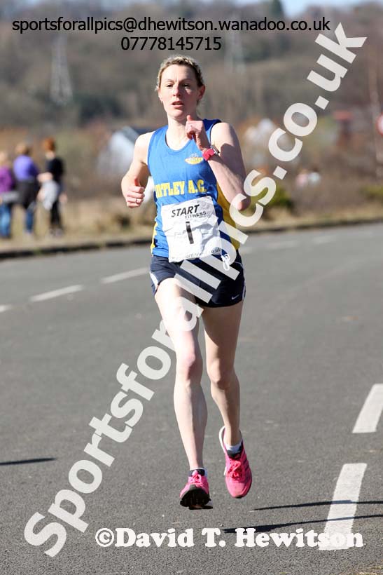 Senior womens Elswick Harriers Good Friday Road Relays. Photo: David T. Hewitson/Sports for All Pics